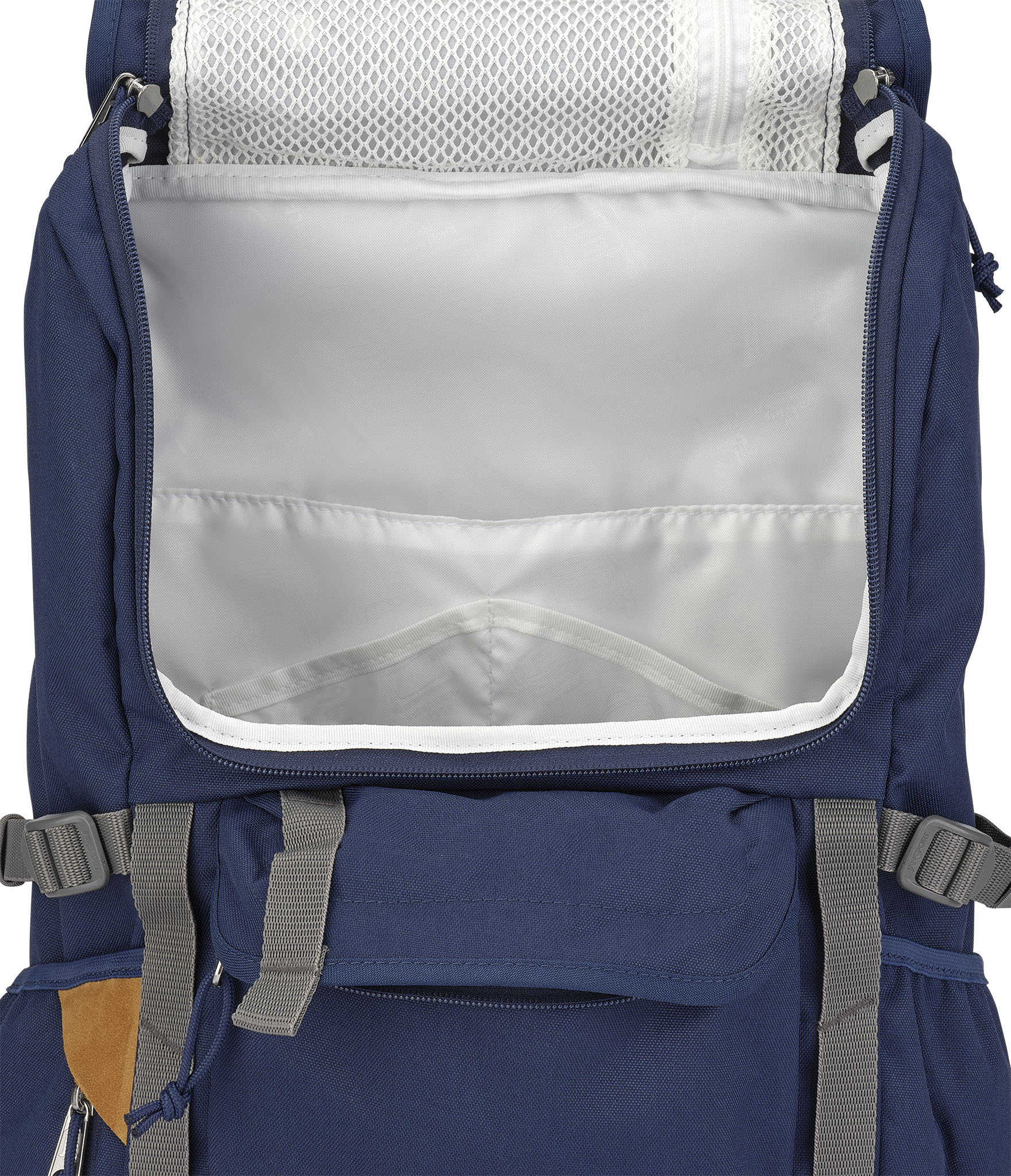 JanSport Hatchet Outdoor Backpack 28L | Altitude Sports