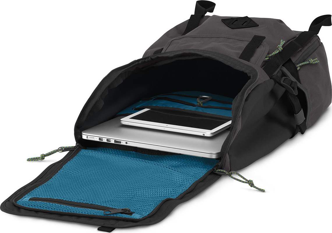 JanSport Hatchet 28L Backpack | The Last Hunt