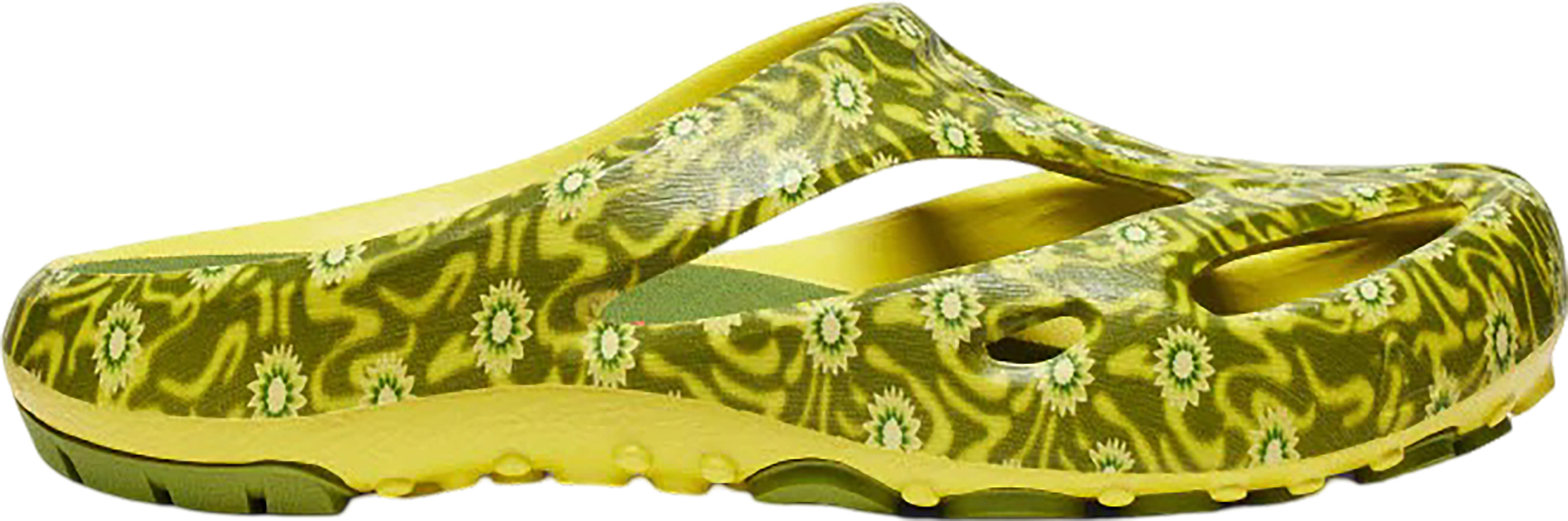 ken-1029396_gf-flowers.jpg