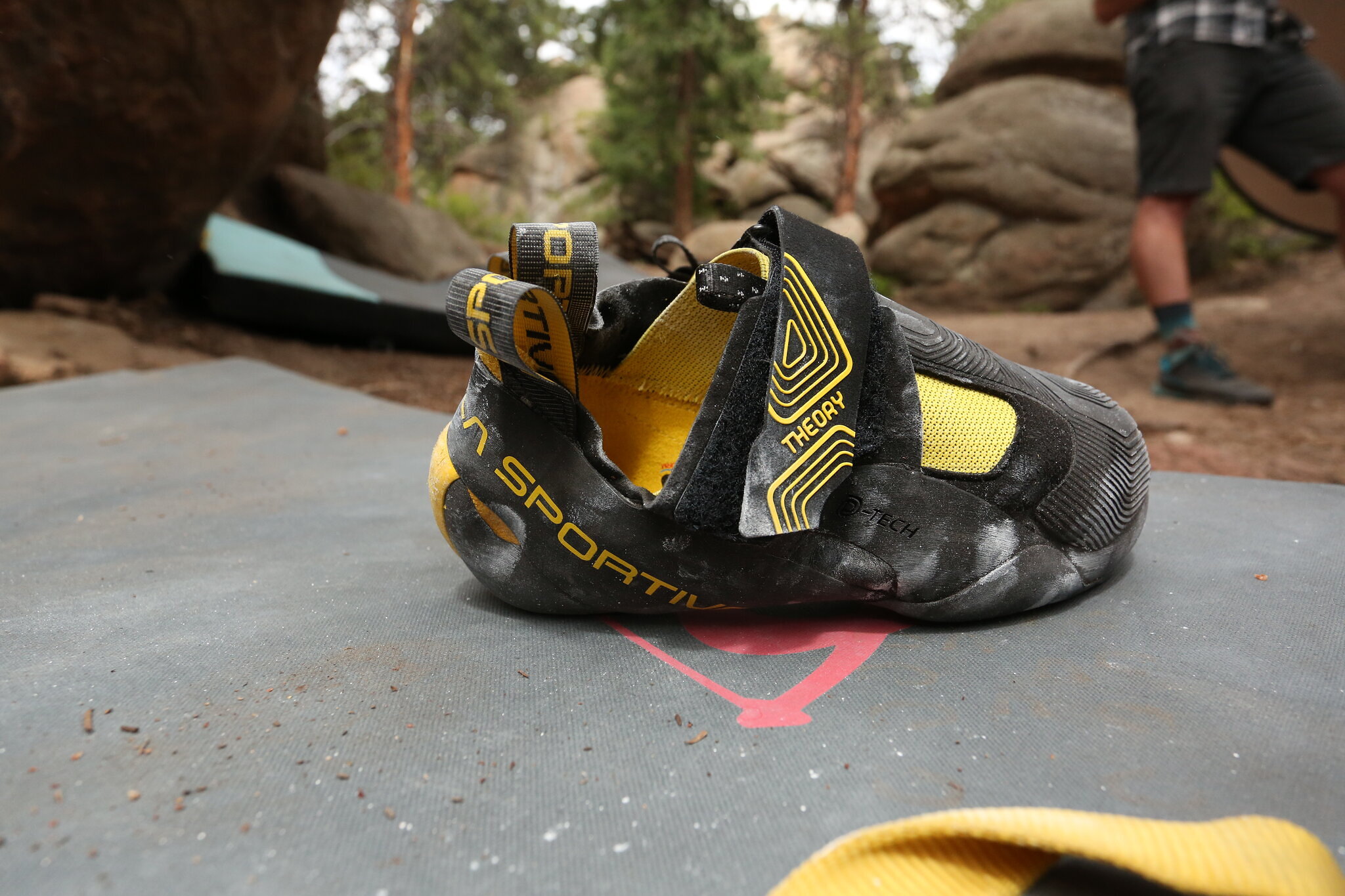NEW LA SPORTIVA Men’s Theory Climbing Shoes – Ultra-Sensitive Competition La Sportiva Theory Climbing Shoes - Men main image 2