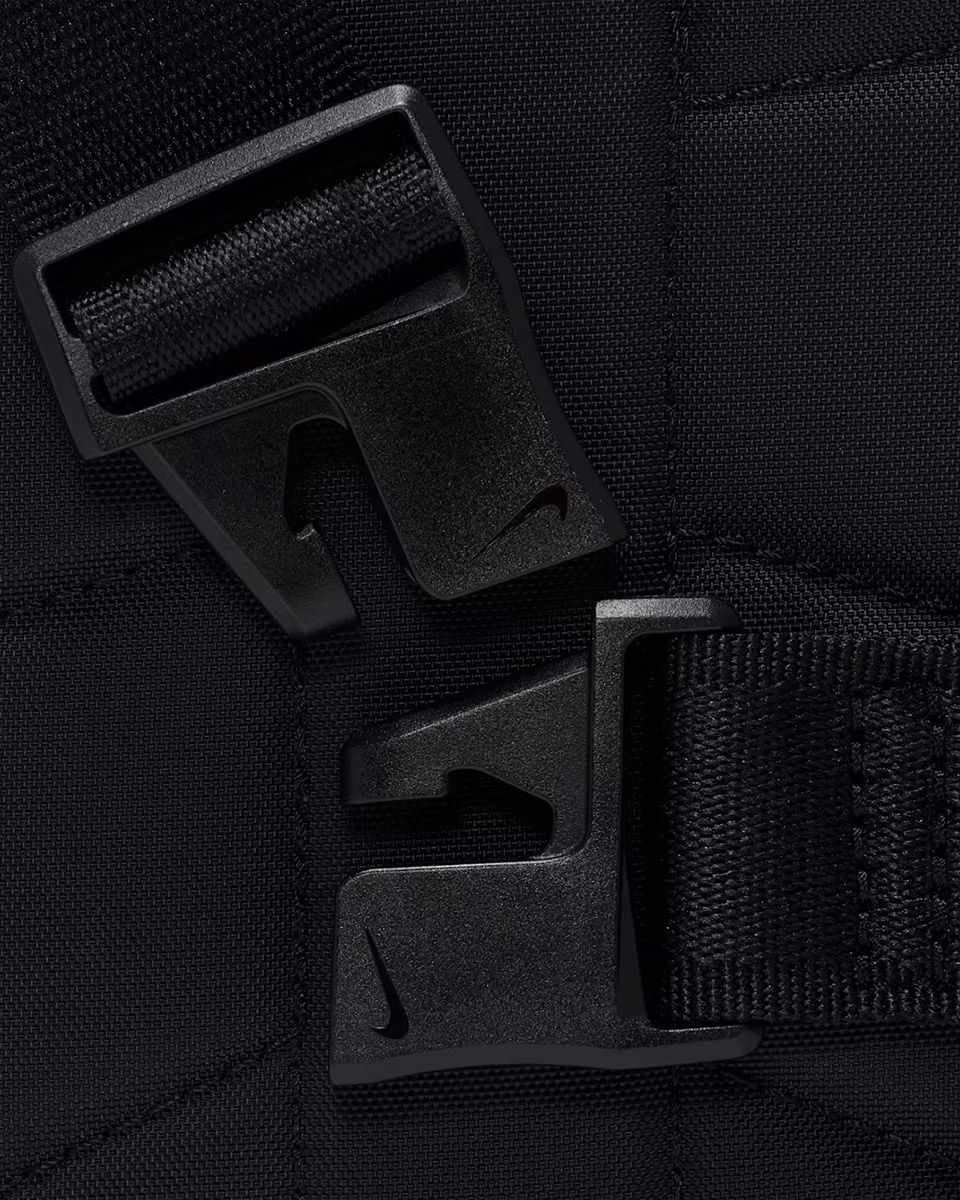 Nike Sportswear Commute Crossbody Bag 1L | Altitude Sports