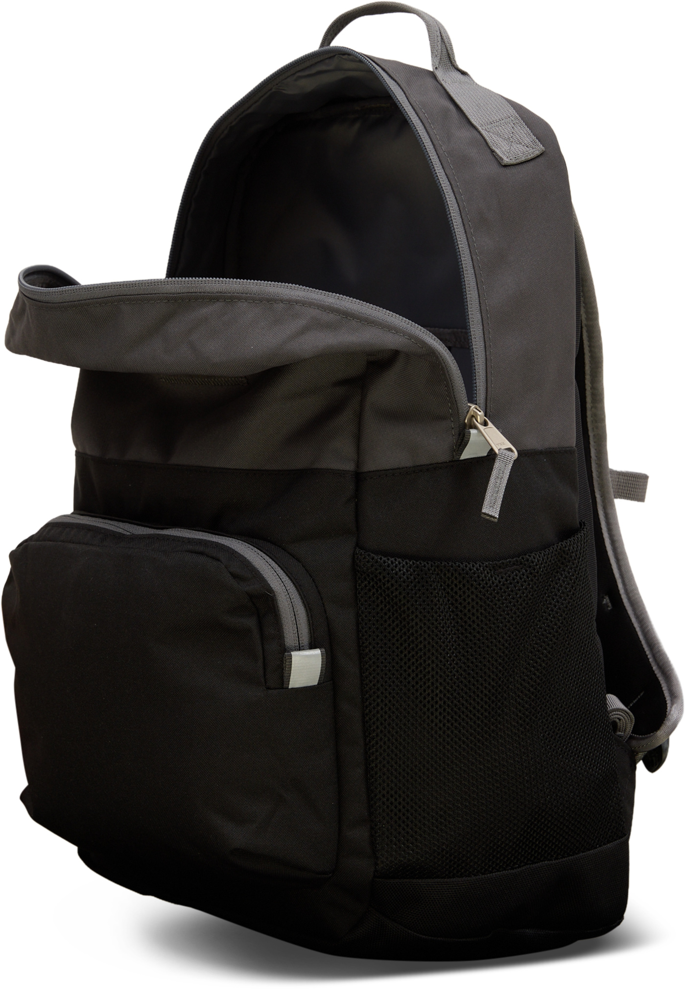 NWT The North Face Teen Chuckwalla Daypack Travel Backpack Anthracite Grey The North Face Chuckwalla Daypack - Kids | Altitude Sports main image 3