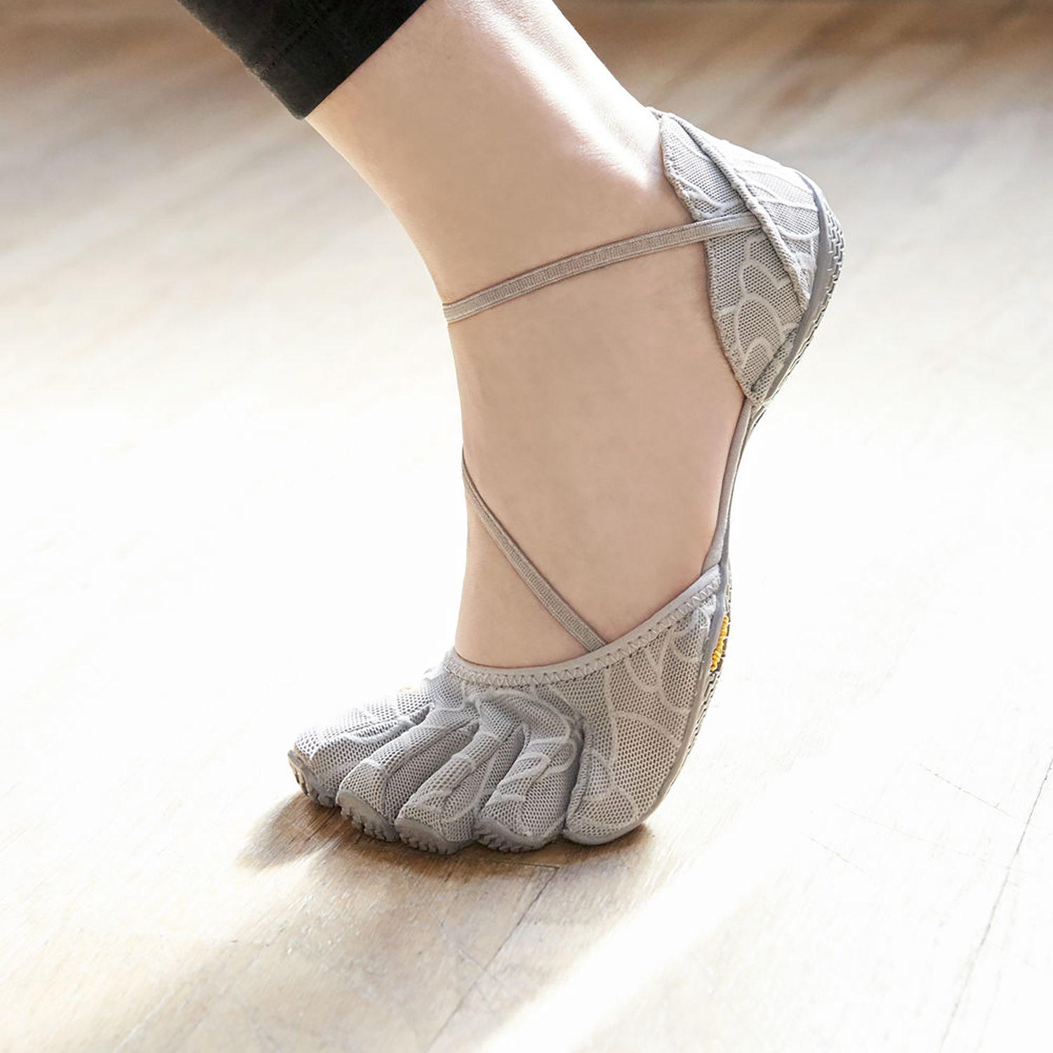 Vibram FiveFingers VI-S Sandals - Women's | Altitude Sports
