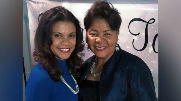 Mother-daughter duo emphasize importance of knowing your family's health history