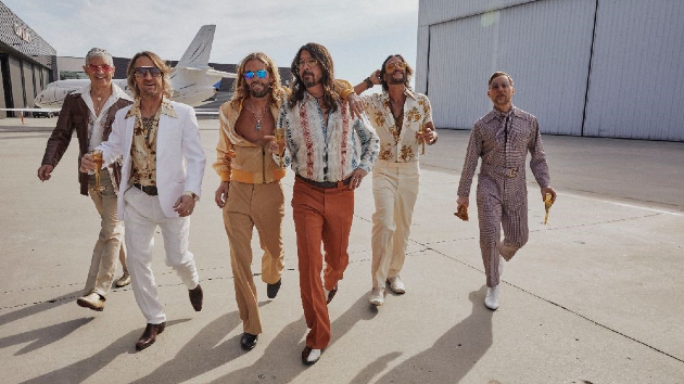 Foo Fighters, Pearl Jam, Evanescence & more highlight this weekend's Record Store Day Drops - Vimarsana News