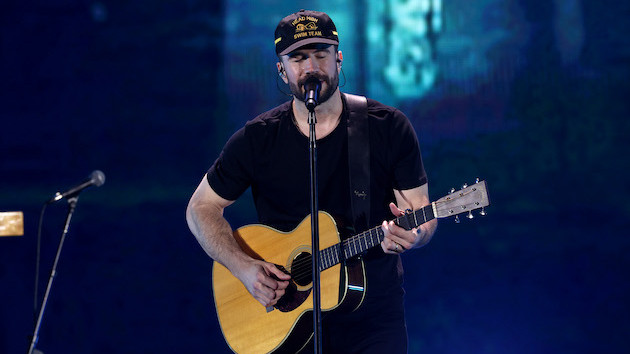 Report: Sam Hunt’s wife withdrew her divorce complaint just hours after filing to end their marriage Report: Sam Hunt’s wife withdrew her divorce complaint just hours after filing to end their marriage
