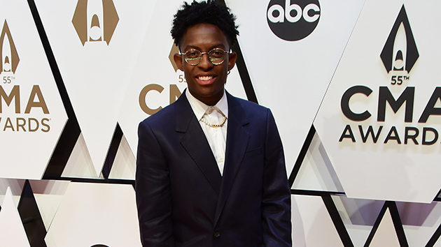 Thomas Rhett teams with Breland on “Praise the Lord” Thomas Rhett teams with Breland on “Praise the Lord”