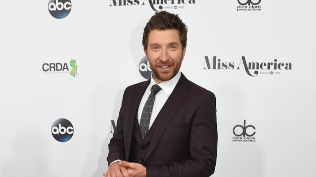 Brett Eldredge on healthy habits that keep mental health in check while on tour Brett Eldredge on healthy habits that keep mental health in check while on tour
