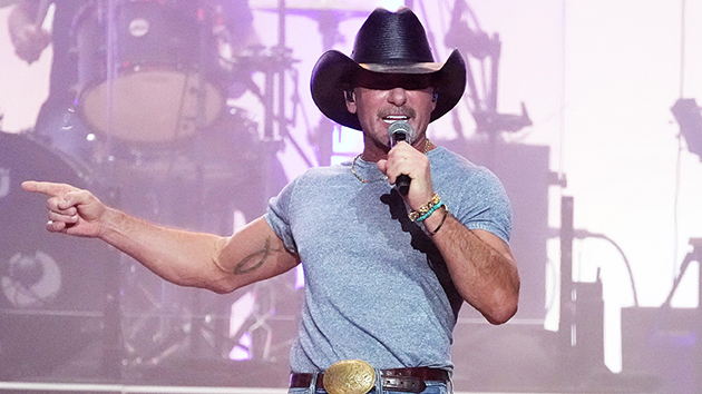 Get a look at Tim McGraw’s tour workout