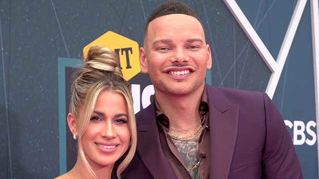 Kane and Katelyn Brown hilariously partake in tortilla challenge