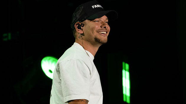 Watch Kane Brown and daughter Kingsley’s giggle-filled bedtime routine