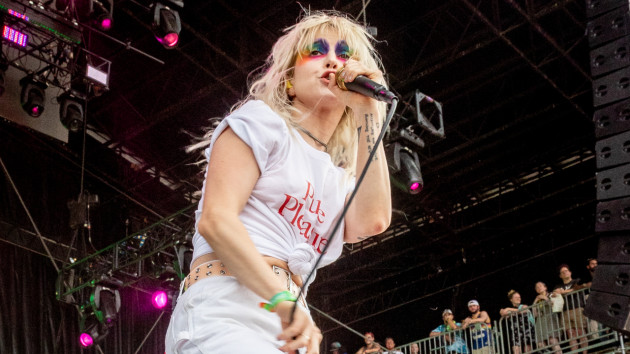 Is Paramore dropping new music? Fans buzzing after members all change profile photos Is Paramore dropping new music? Fans buzzing after members all change profile photos