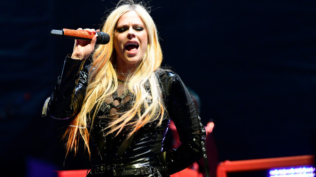 Avril Lavigne releasing collaborative song with Yungblud next week