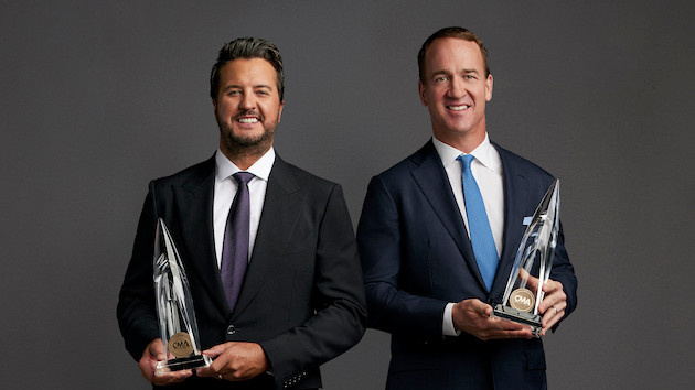 Luke Bryan explains why he’s not nervous about co-hosting the CMA Awards with Peyton Manning