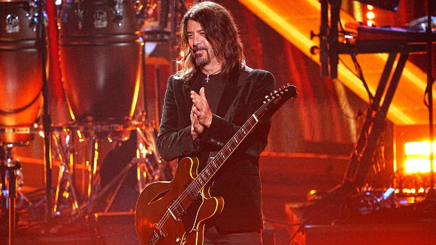 Dave Grohl & Greg Kurstin playing 'Hanukkah Sessions' concert in Los Angeles