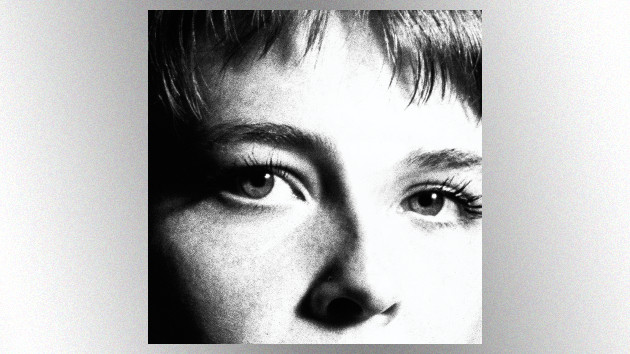 Maggie Rogers announces summer headlining tour