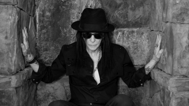 Mick Mars teasing Halloween announcement Mick Mars teasing Halloween announcement
