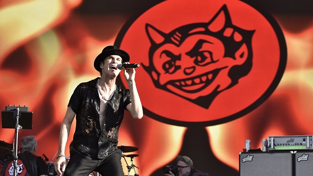 Porno for Pyros announces new single, "Agua"