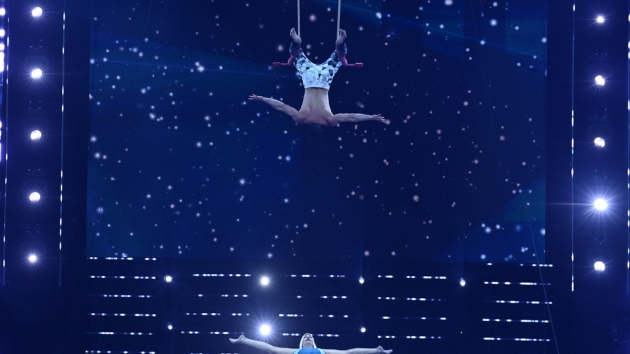 Experience a country music-themed Cirque du Soleil