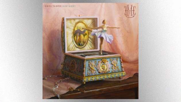 Rainbow Kitten Surprise premieres live “Meticulous” video