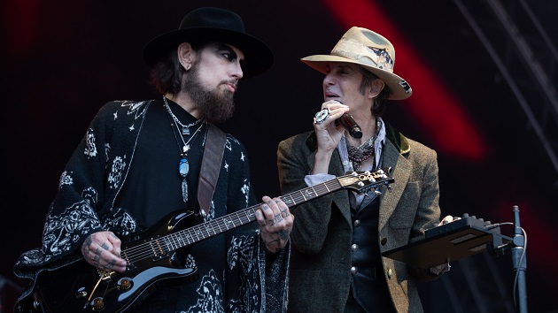 Jane’s Addiction’s Dave Navarro says reunion album is “more than likely” Jane’s Addiction’s Dave Navarro says reunion album is “more than likely”