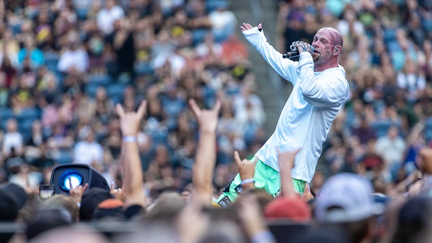 Five Finger Death Punch pulls out of Metallica gig due to Ivan Moody injury Five Finger Death Punch pulls out of Metallica gig due to Ivan Moody injury