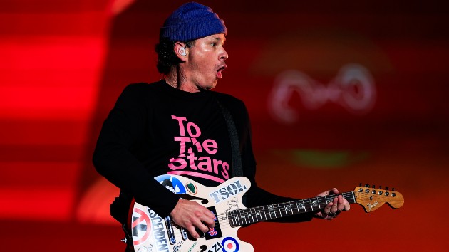 Of *course* blink-182’s Tom DeLonge thinks NJ drone sightings are UFOs Of *course* blink-182’s Tom DeLonge thinks NJ drone sightings are UFOs