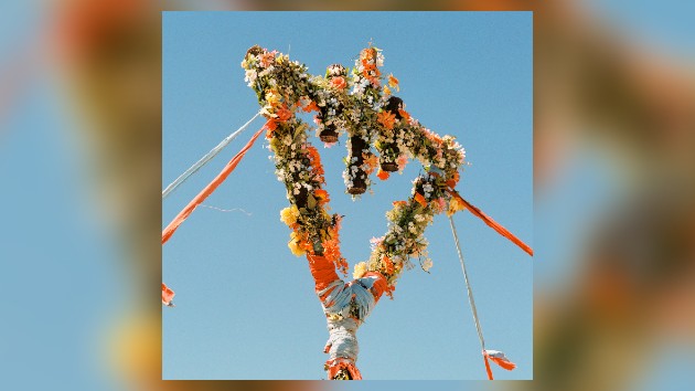 Listen to The Devil Wears Prada's latest ﻿'Flowers'﻿ track, 'Everybody Knows'