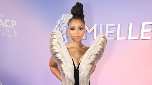 Chlöe added to cast of ‘The Julia Set’ Chlöe added to cast of ‘The Julia Set’