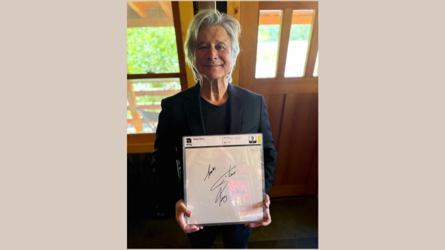 Journey’s Steve Perry auctioning items from his personal archives for charity Journey’s Steve Perry auctioning items from his personal archives for charity