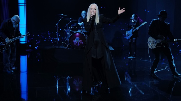 Garbage, MBV, Wolf Alice & more playing Robert Smith-curated Teenage Cancer Trust concerts Garbage, MBV, Wolf Alice & more playing Robert Smith-curated Teenage Cancer Trust concerts