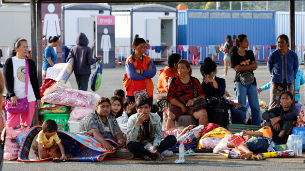 7 civilians killed, thousands displaced amid Thailand-Cambodia border clashes