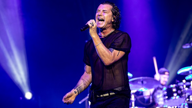 Don’t let the ball go by: Bush’s Gavin Rossdale shares tennis highlights video