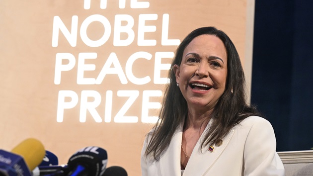 Trump to meet Venezuelan opposition leader, who vowed to share Nobel Prize