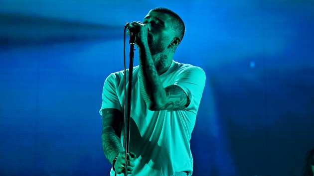 Former 1D bandmates Zayn and Louis Tomlinson debut new solo music Former 1D bandmates Zayn and Louis Tomlinson debut new solo music