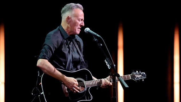 Bruce Springsteen performs ‘Streets of Minneapolis’ at Tom Morello’s Minneapolis concert protesting ICE Bruce Springsteen performs ‘Streets of Minneapolis’ at Tom Morello’s Minneapolis concert protesting ICE