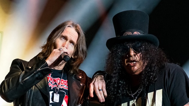 Myles Kennedy's 'excited' for new album with Slash & the Conspirators: 'I'm pretty pumped about it'