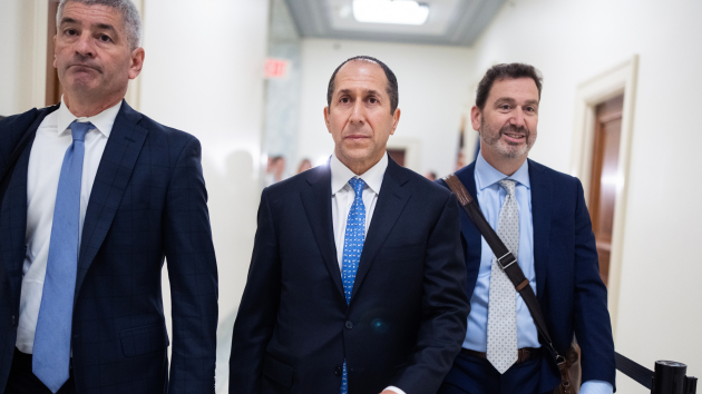 House Oversight committee to depose Epstein’s longtime lawyer