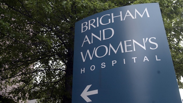 Nurses, home care clinicians plan large-scale strike in Boston