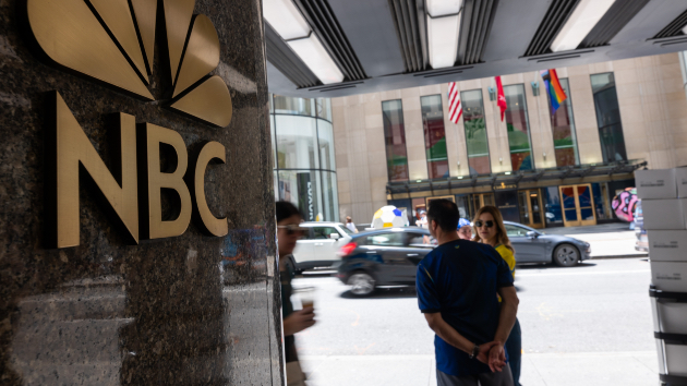 Man detained after sneaking into 30 Rock looking for ‘Today’ show host: Police