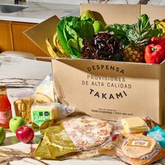 <p>Despensa Takami: mercados con ingredientes frescos y de calidad&nbsp;en la puerta de su casa.</p>