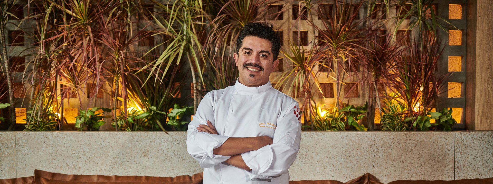 Junto a Roberto Ruiz, nuestro chef ejecutivo, evocamos lo mejor de una nación llena de sabores y cultura.