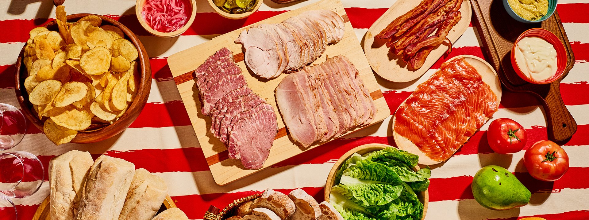 Barra de sánduches&nbsp;para celebrar a mamá
Preparación lista de Ugly&nbsp;American&nbsp;para celebrar el Día de la Madre en casa.