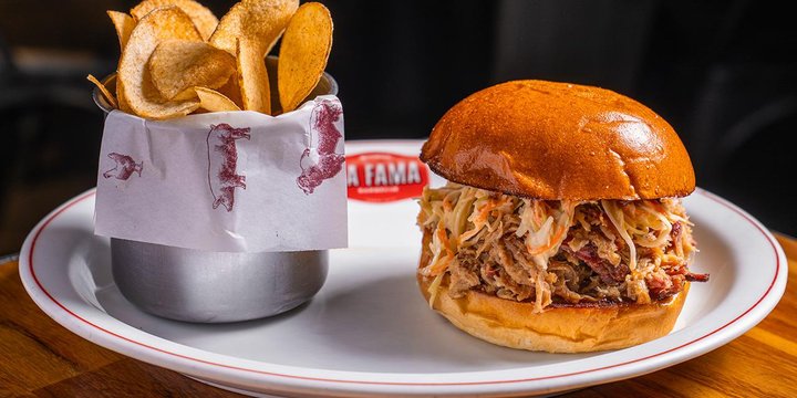 Sánduche Cerdo Desmechado (Pulled Pork) 