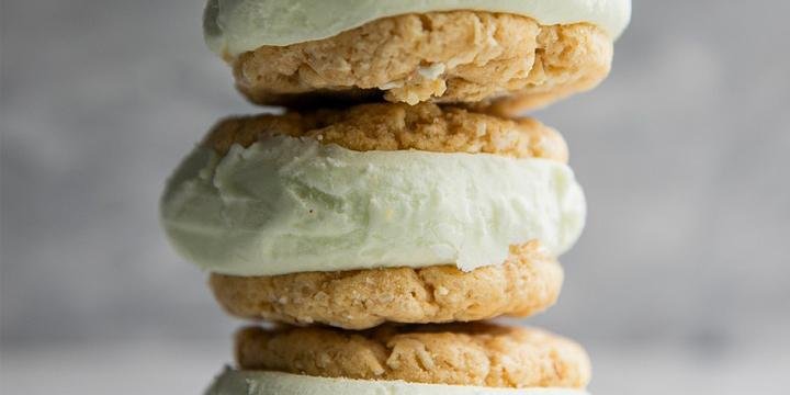 Sanduche de Helado de Limonada de Coco