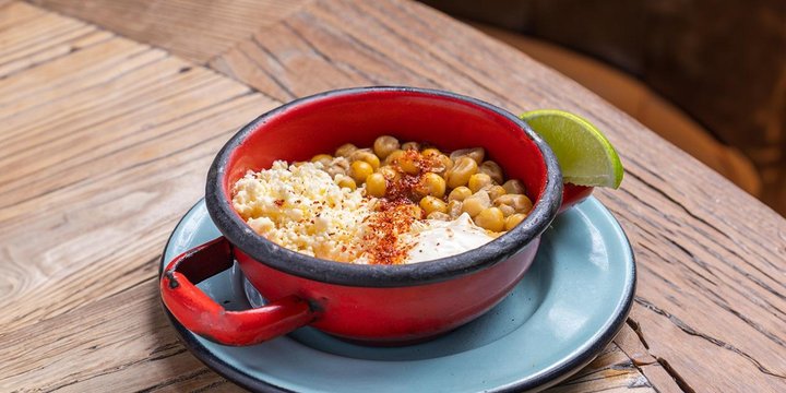 Esquites caldosos tradicionales