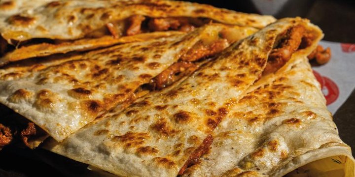 Quesadillas Gringa Al Pastor