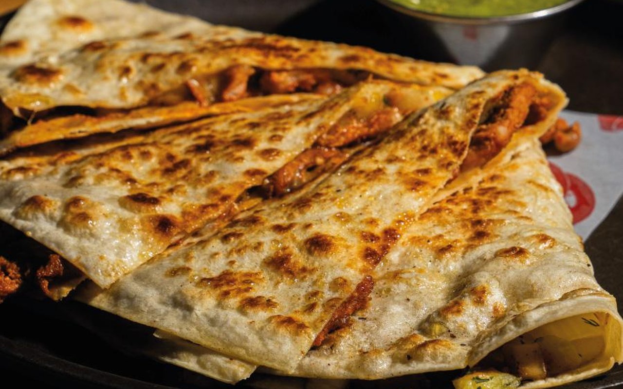 Quesadillas Gringa Al Pastor 1