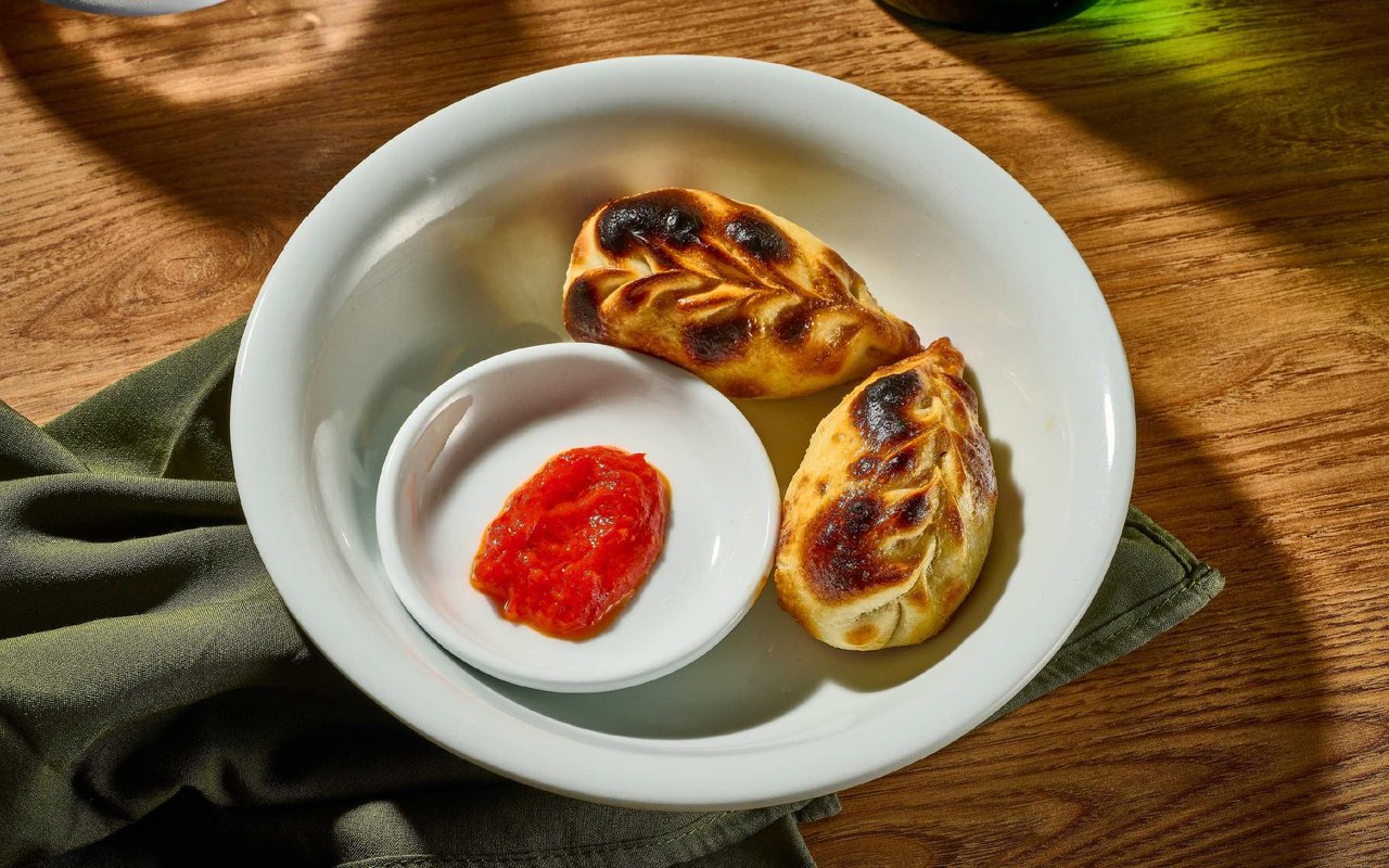 Empanada de Tomate y Albahaca 1