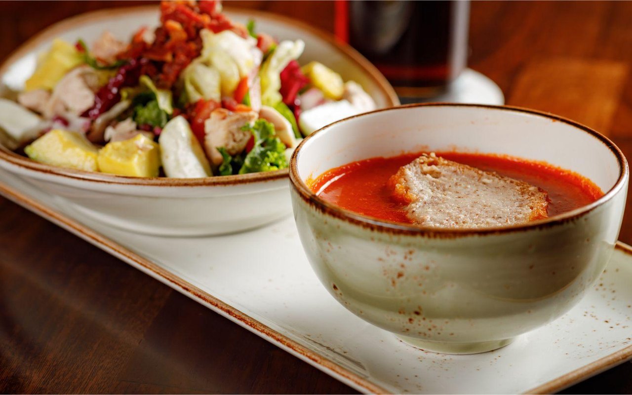 Miti/Miti Sopas y Ensaladas 1